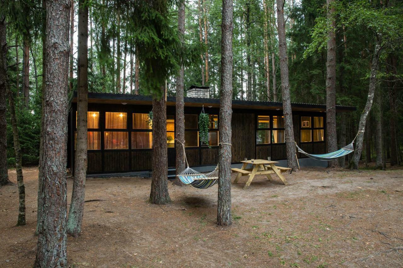 Lodge "Ezisa Midzina" Ķegums Exterior foto